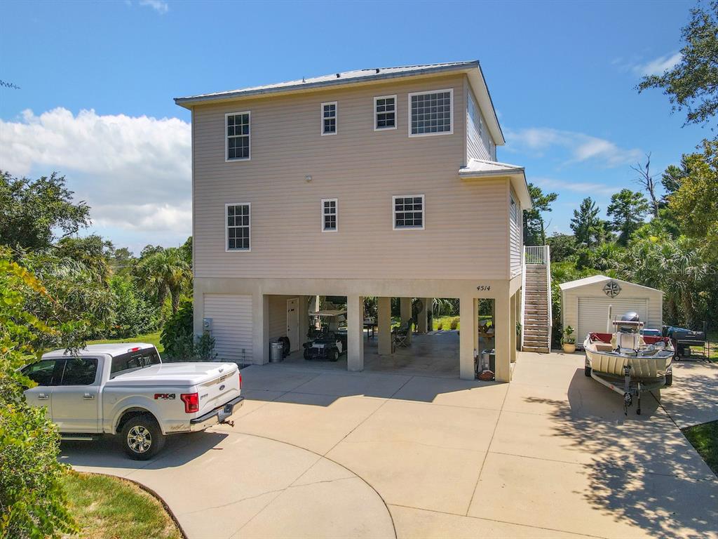 4514 Fishman Avenue Weeki Wachee, FL 34607 - Photo 1 of 67 Gallery Image 1