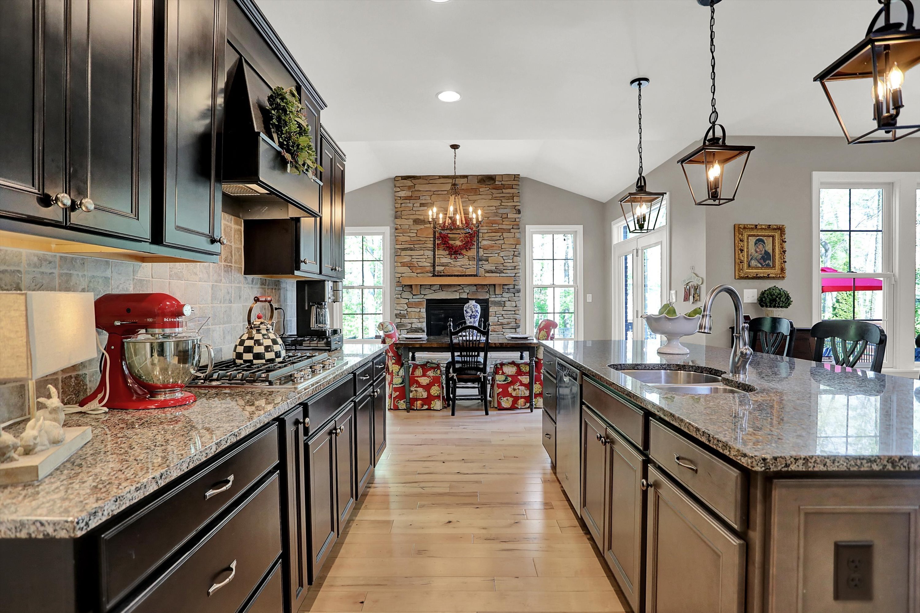 12558 Hidden Spring Cove Fishers, IN 46037 - Photo 12 of 55 Gallery Image 12
