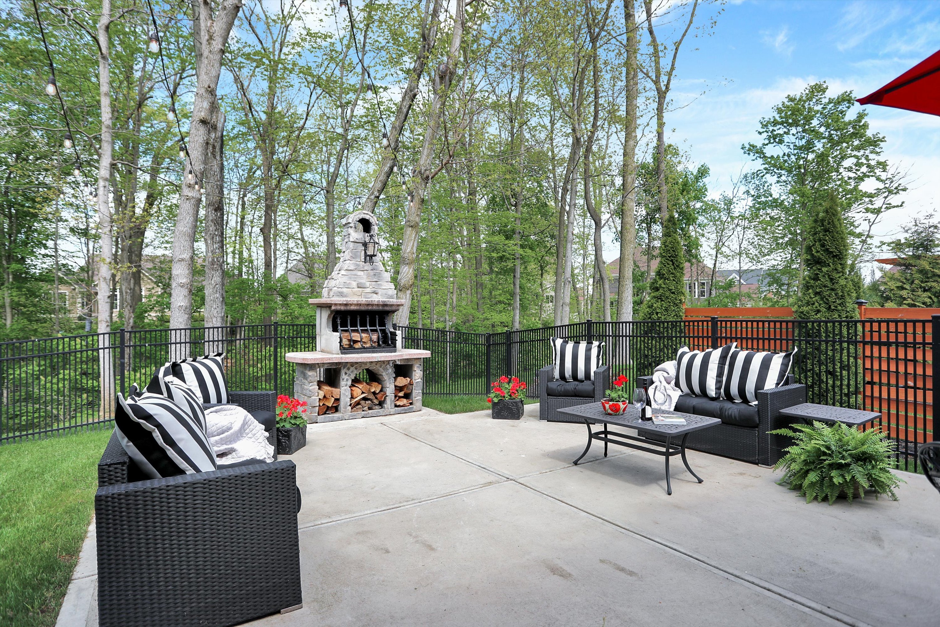 12558 Hidden Spring Cove Fishers, IN 46037 - Photo 3 of 55 Gallery Image 3