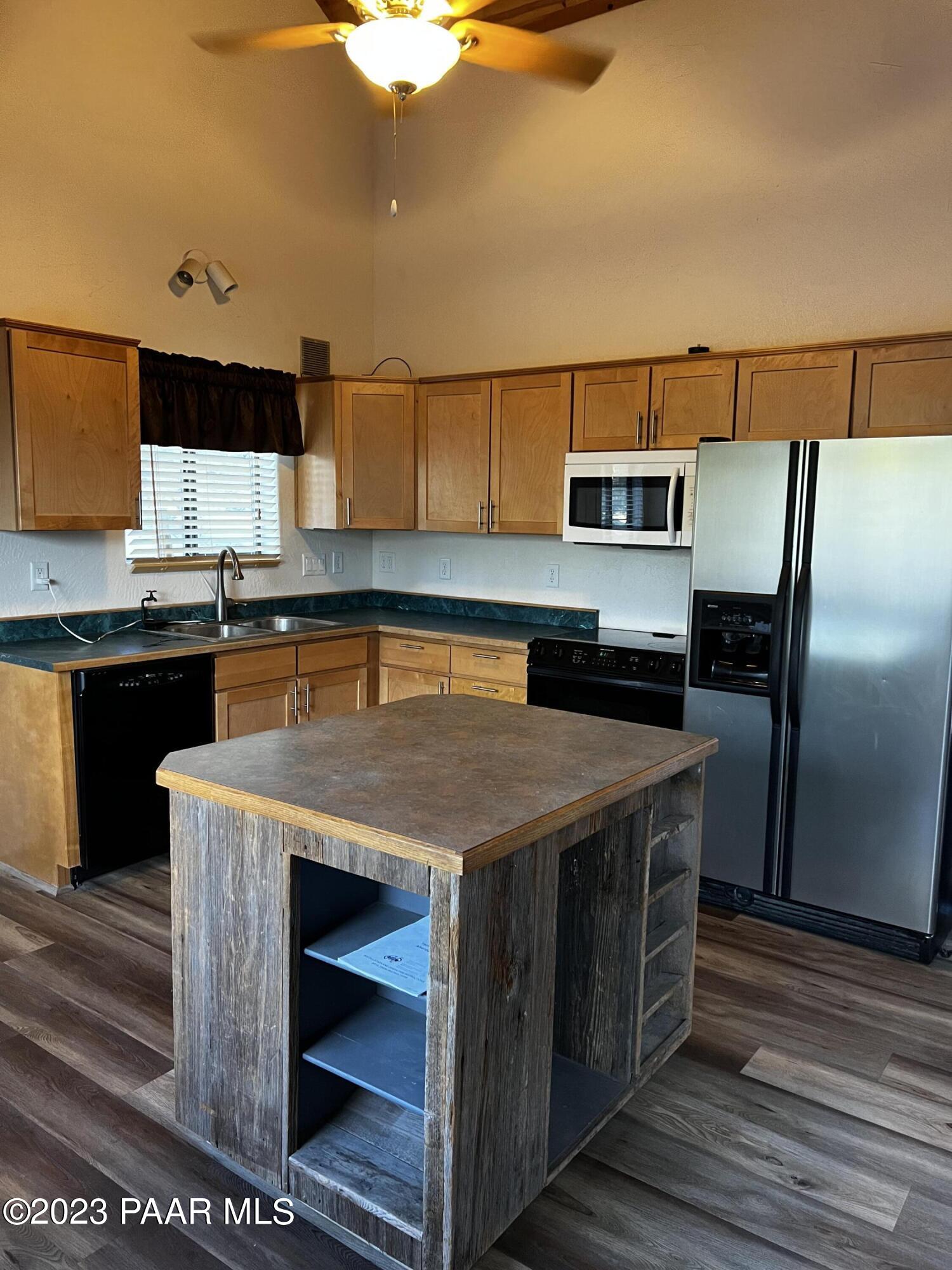 2920 Shelf Road Prescott, AZ 86303 - Photo 7 of 31 IMG_4622