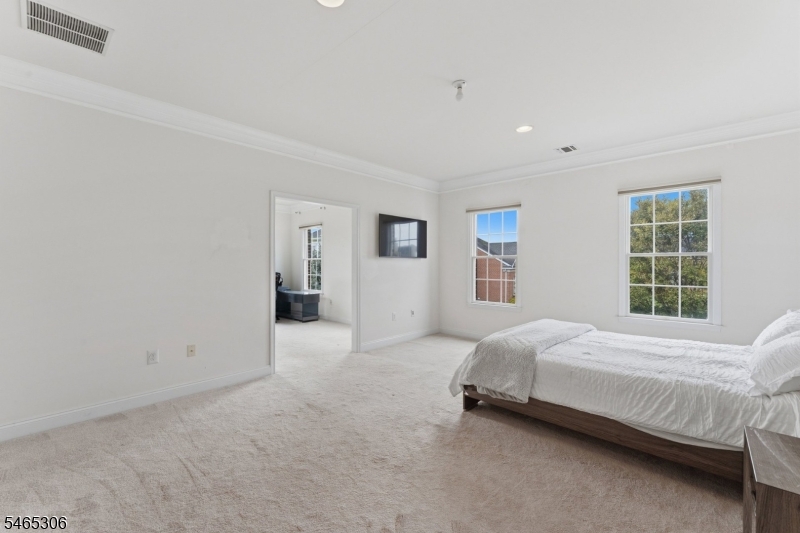 10 Raker Court Hillsborough, NJ 08844 - Photo 28 of 49 Gallery Image 28