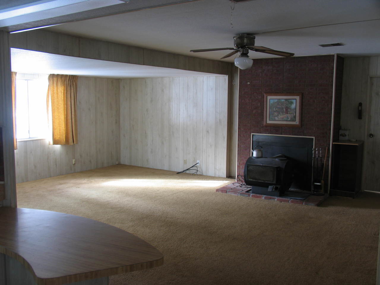 552850 Day Road McArthur, CA 96056 - Photo 9 of 20 Family Room