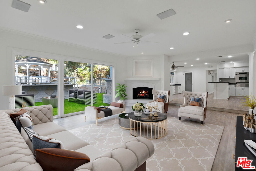 2202 Stunt Road Calabasas, CA 91302 - Photo 1 of 25 Gallery Image 1