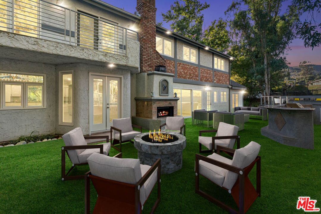2202 Stunt Road Calabasas, CA 91302 - Photo 18 of 25 Gallery Image 18