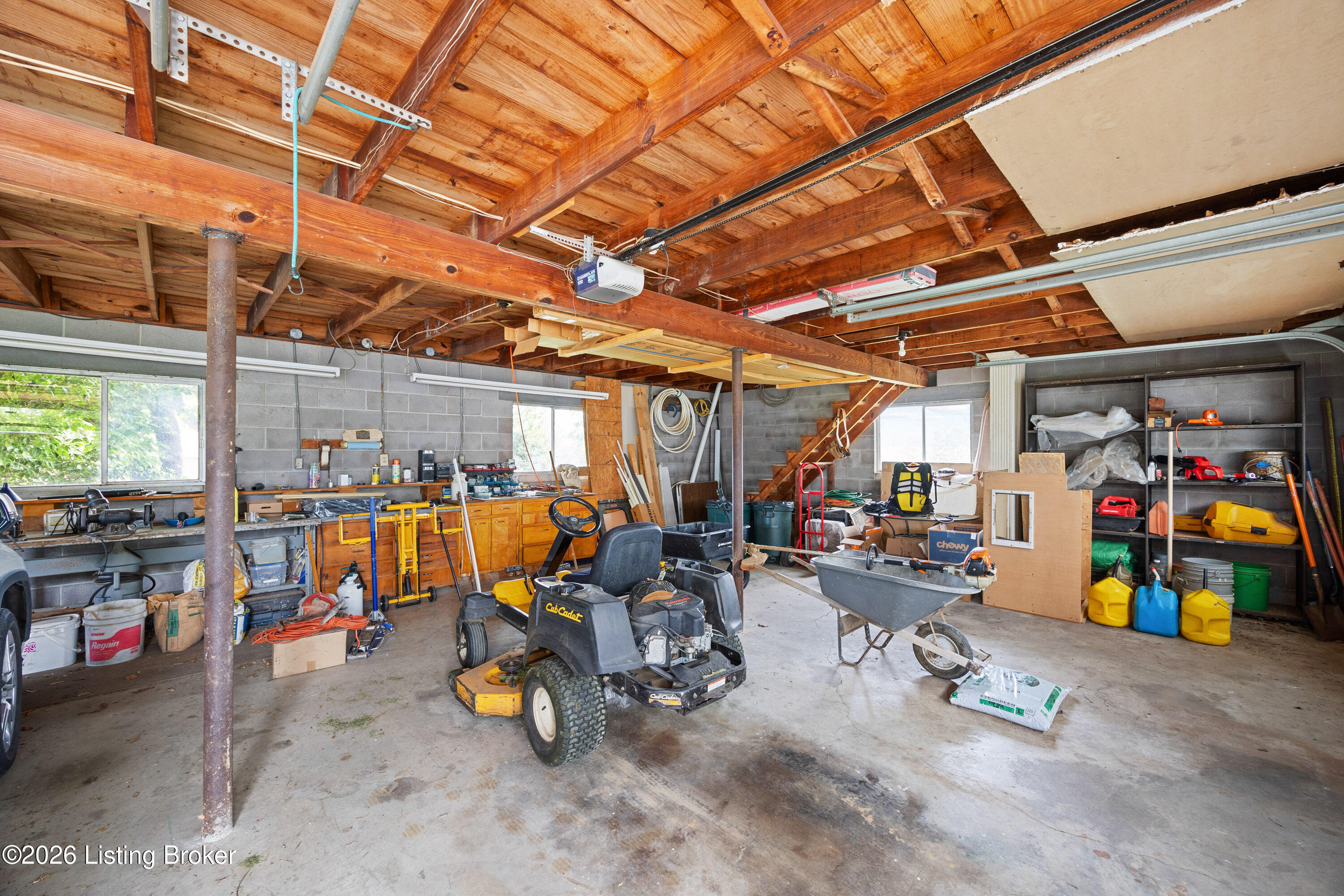 3215 West Blue Lick Road Shepherdsville, KY 40165 - Photo 50 of 53 057