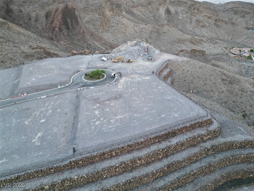 2 Highcrest Court Henderson, NV 89012 - Photo 4 of 8