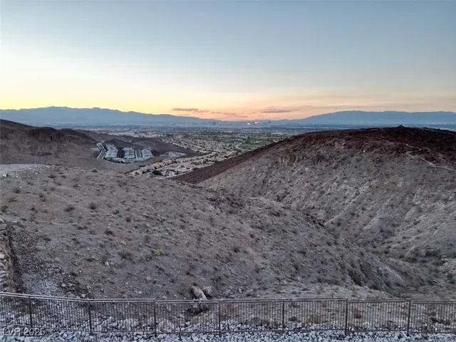 $4,499,000 | 2 Highcrest Court, Henderson, NV 89012