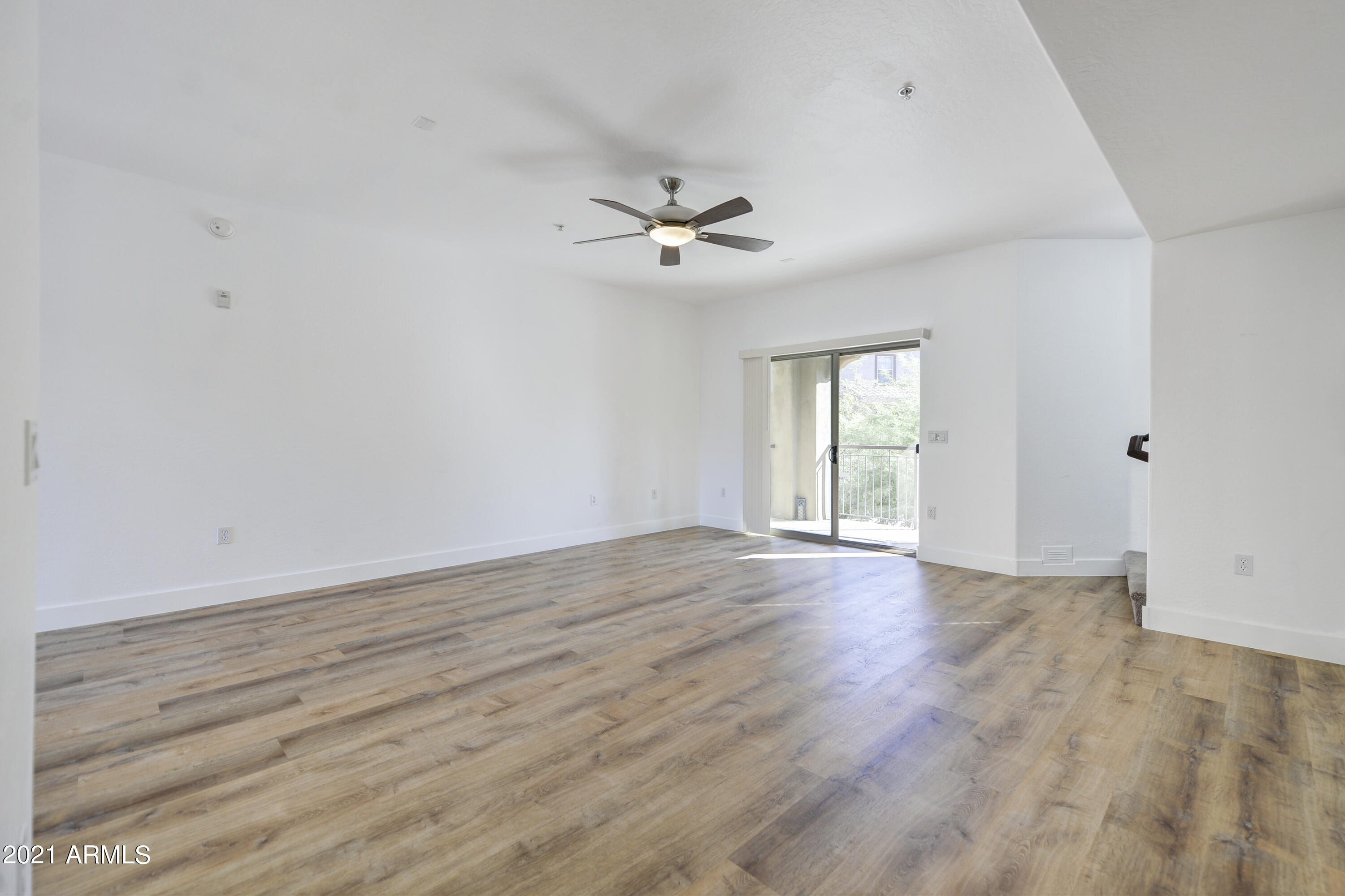 3935 East Rough Rider Road, Unit 1363 Phoenix, AZ 85050 - Photo 12 of 40 009_Living II