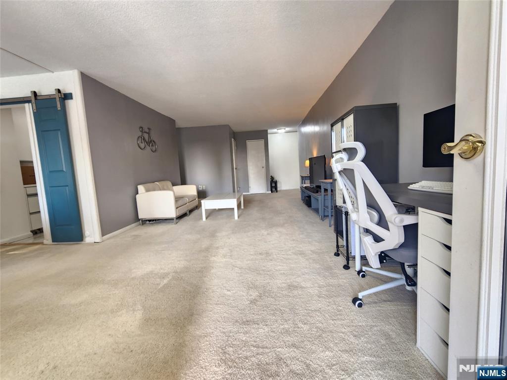 307 Prospect Avenue, Unit 4D Hackensack, NJ 07601 - Photo 2 of 31
