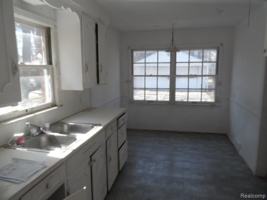 5101 Audubon Road Detroit, MI 48224 - Photo 7 of 27
