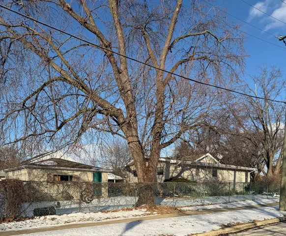 $419,000 | 568 West Avenue, Elmhurst, IL 60126