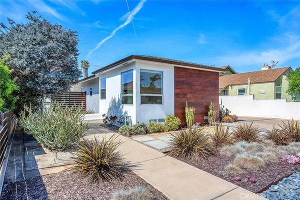 $3,150 | 8447 Kittyhawk Avenue, Westchester, CA 90045