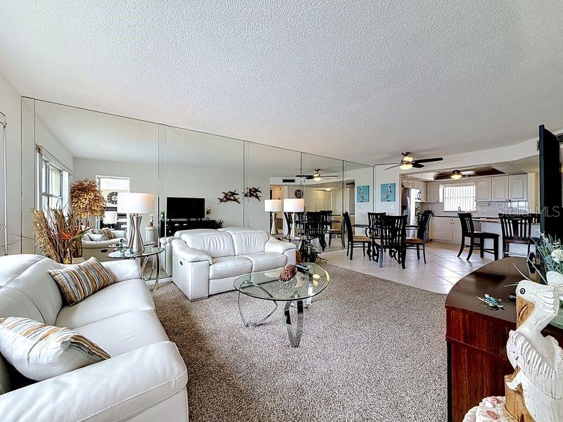 4550 Cove Circle, Unit 302 St. Petersburg, FL 33708 - Photo 18 of 55