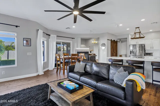 $685,000 | 3402 East Thornton Avenue, Gilbert, AZ 85297