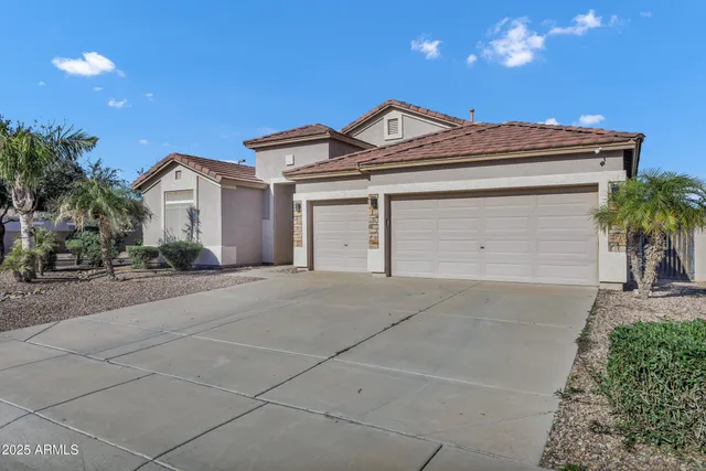 $685,000 | 3402 East Thornton Avenue, Gilbert, AZ 85297
