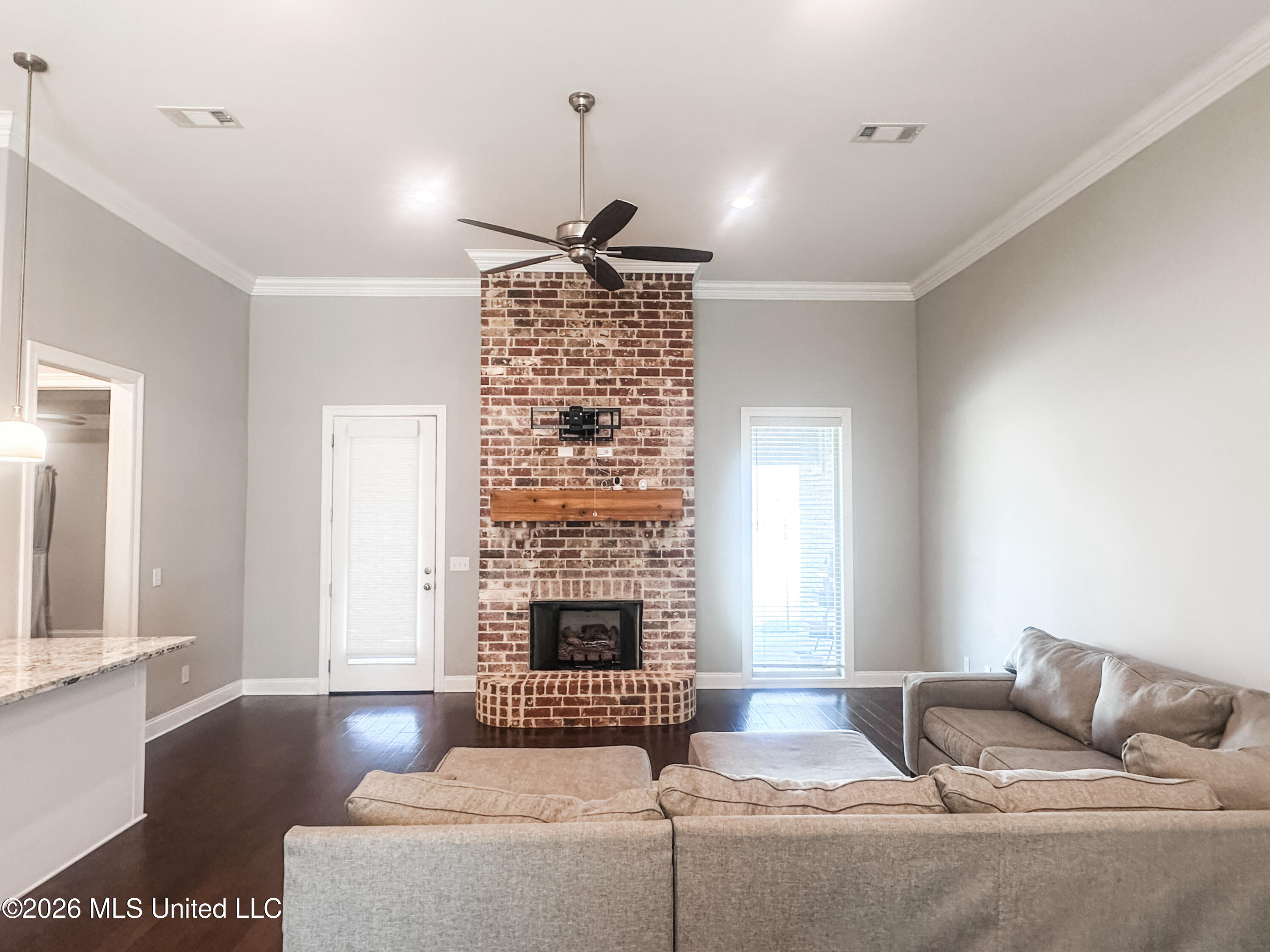312 Royal Pond Circle Flowood, MS 39232 - Photo 4 of 18 IMG_6931