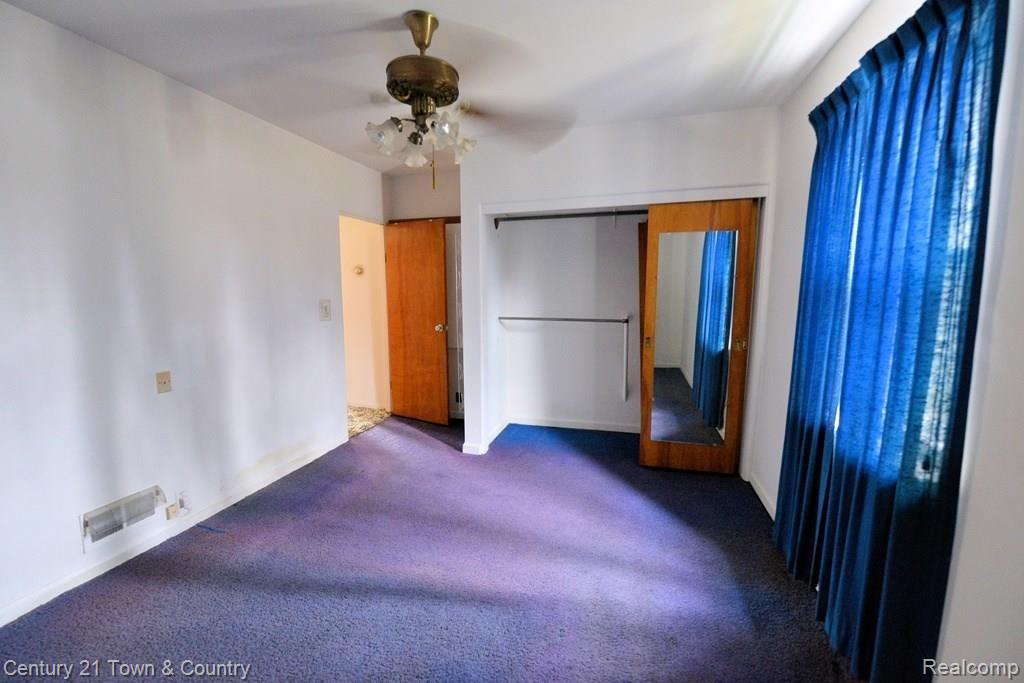 4419 Crooks Road Royal Oak, MI 48073 - Photo 11 of 20