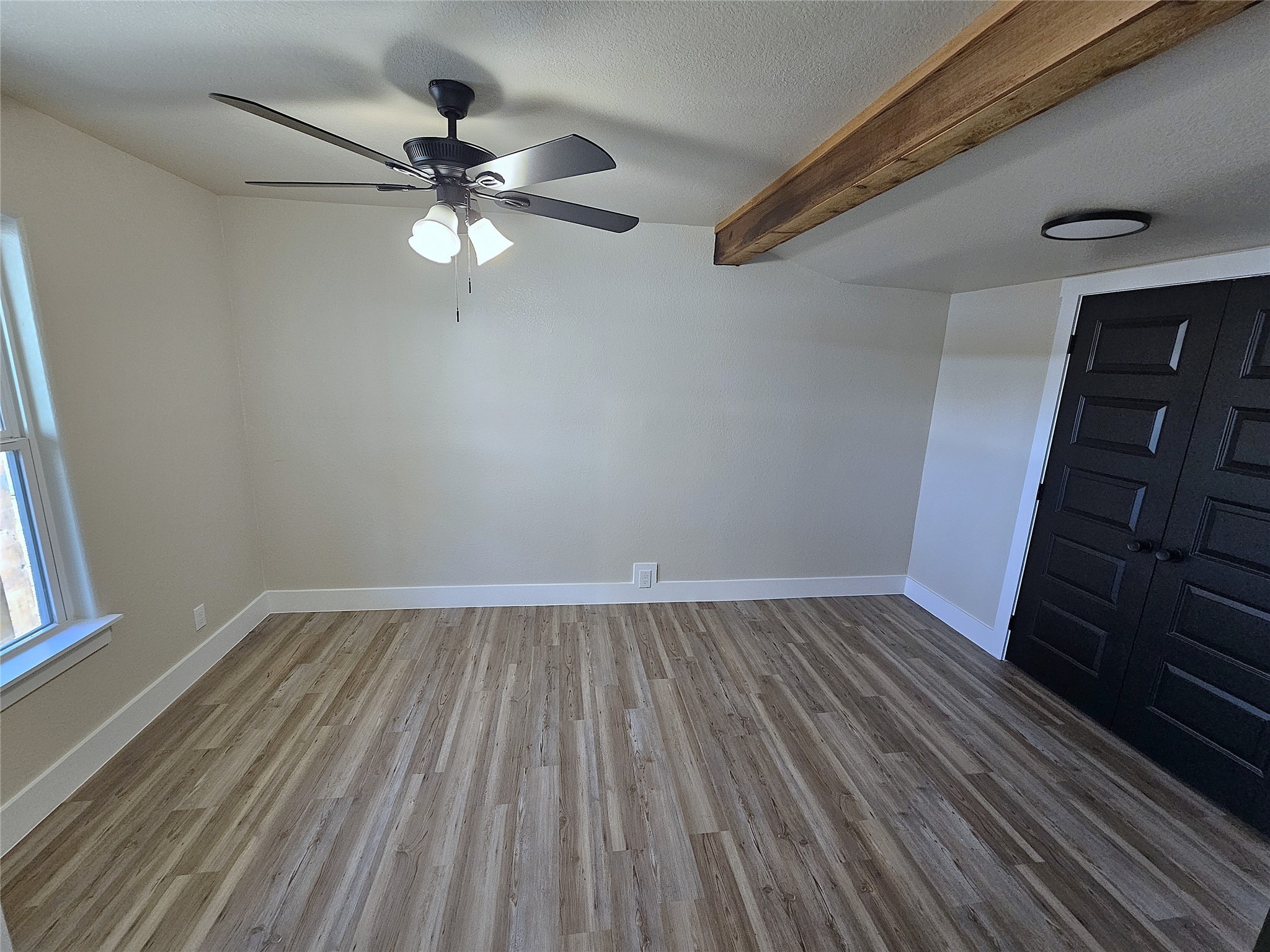 917 East Myrtle Street Angleton, TX 77515 - Photo 10 of 22