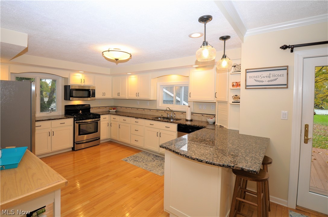 19264 Drake Road Strongsville, OH 44149 - Photo 12 of 33 Gallery Image 12