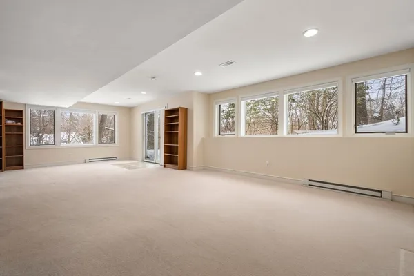 $1,850,000 | 16 Livermore Lane, Weston, MA 02493