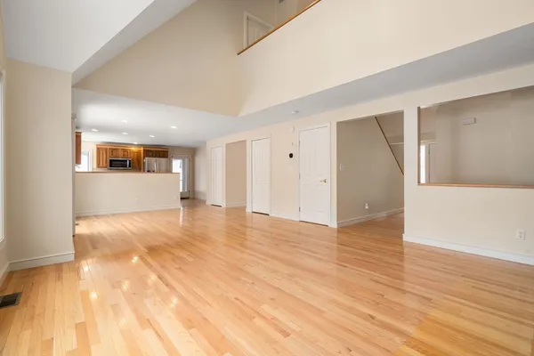 $1,850,000 | 16 Livermore Lane, Weston, MA 02493