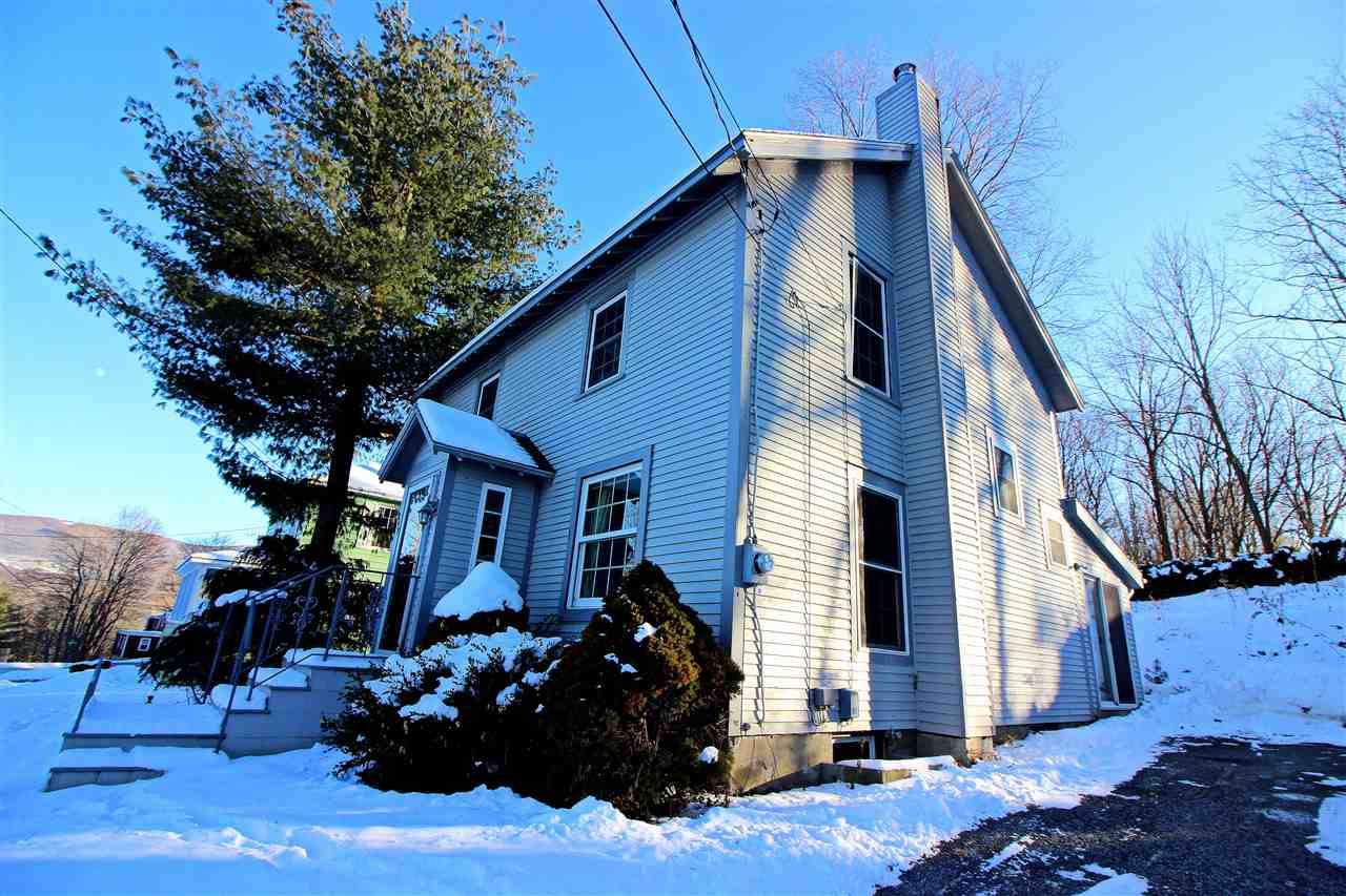 247 Grandview Street Bennington, VT 05201 - Photo 3 of 31 Gallery Image 3