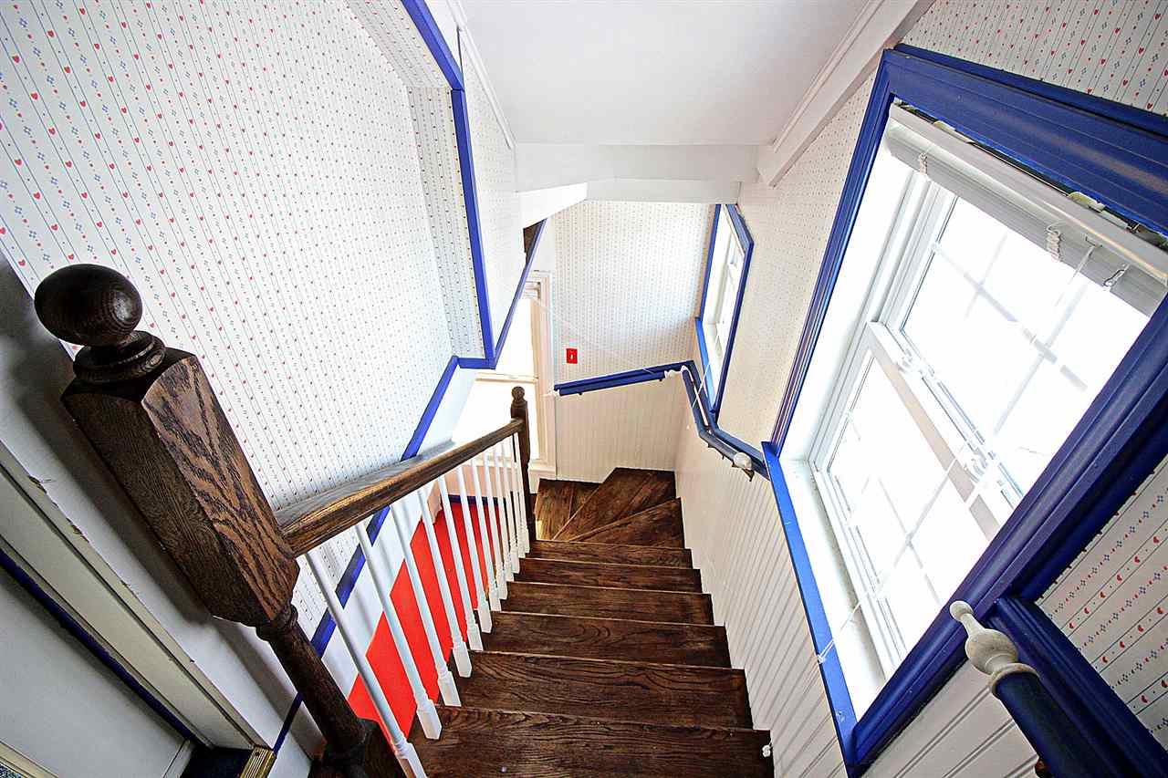 247 Grandview Street Bennington, VT 05201 - Photo 21 of 31 Gallery Image 21