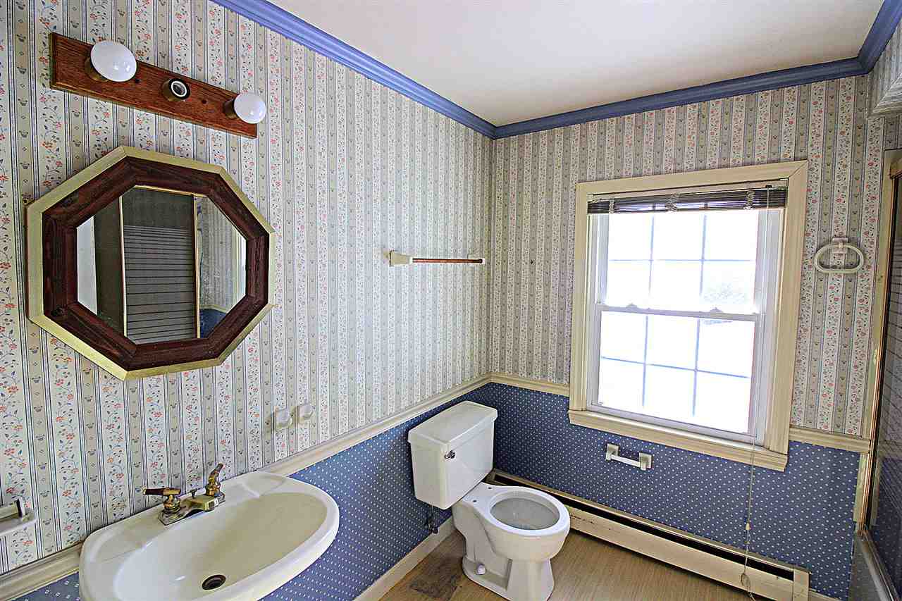 247 Grandview Street Bennington, VT 05201 - Photo 24 of 31 Gallery Image 24