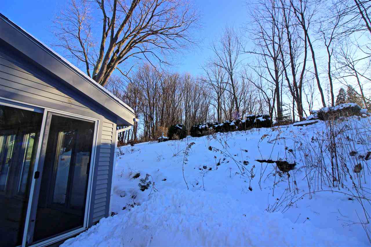 247 Grandview Street Bennington, VT 05201 - Photo 5 of 31 Gallery Image 5
