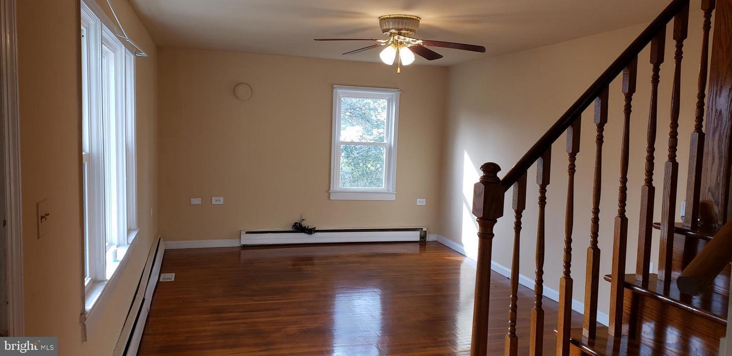10558 Rogues Road Midland, VA 22728 - Photo 3 of 25 Gallery Image 3