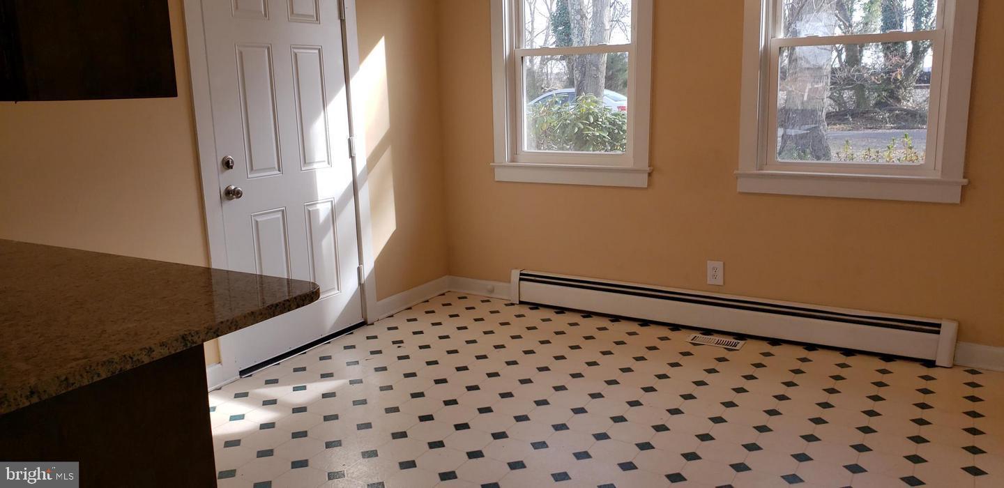10558 Rogues Road Midland, VA 22728 - Photo 22 of 25 Gallery Image 22