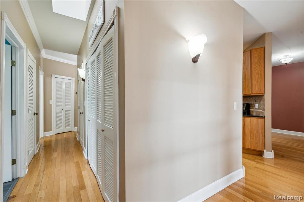 48803 Cherry Hill Road Canton, MI 48188 - Photo 10 of 97
