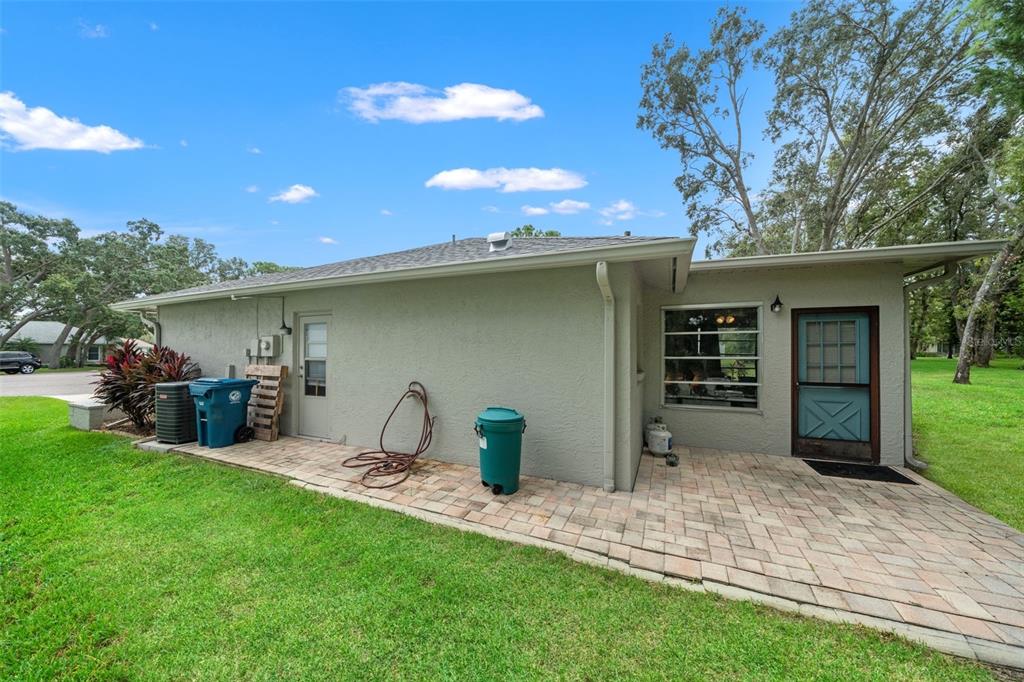 2341 Masters Court Spring Hill, FL 34606 - Photo 7 of 43