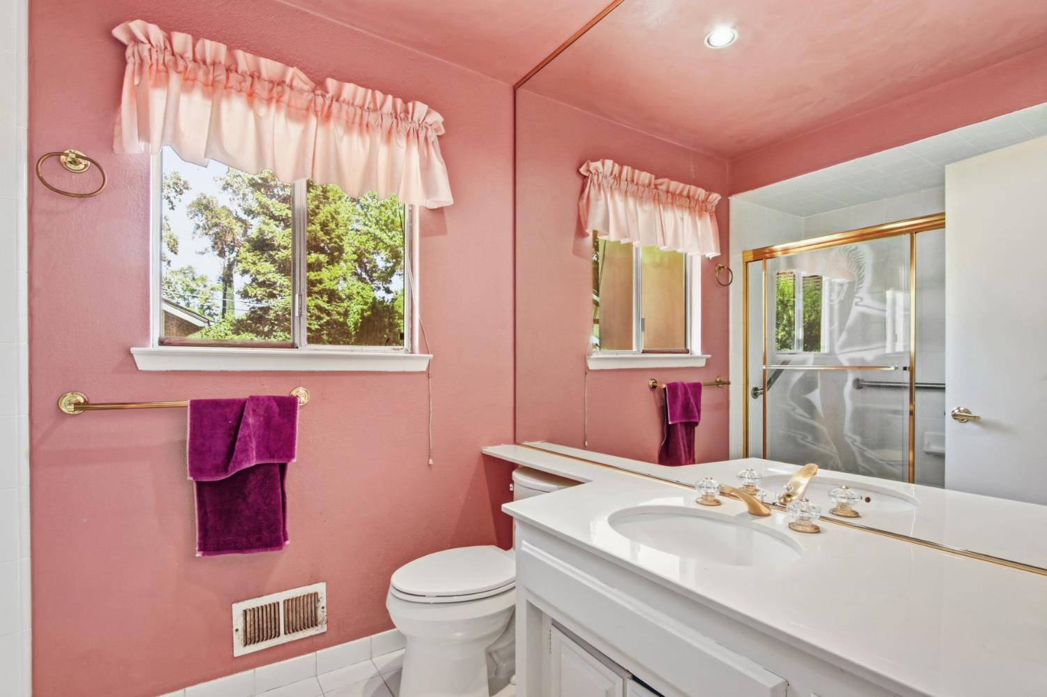 405 Crocker Road Sacramento, CA 95864 - Photo 28 of 54