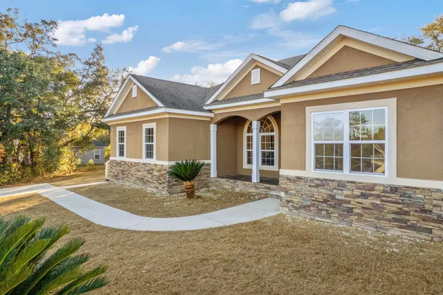 $335,000 | 54 Carmen Maria Lane, Quincy, FL 32351