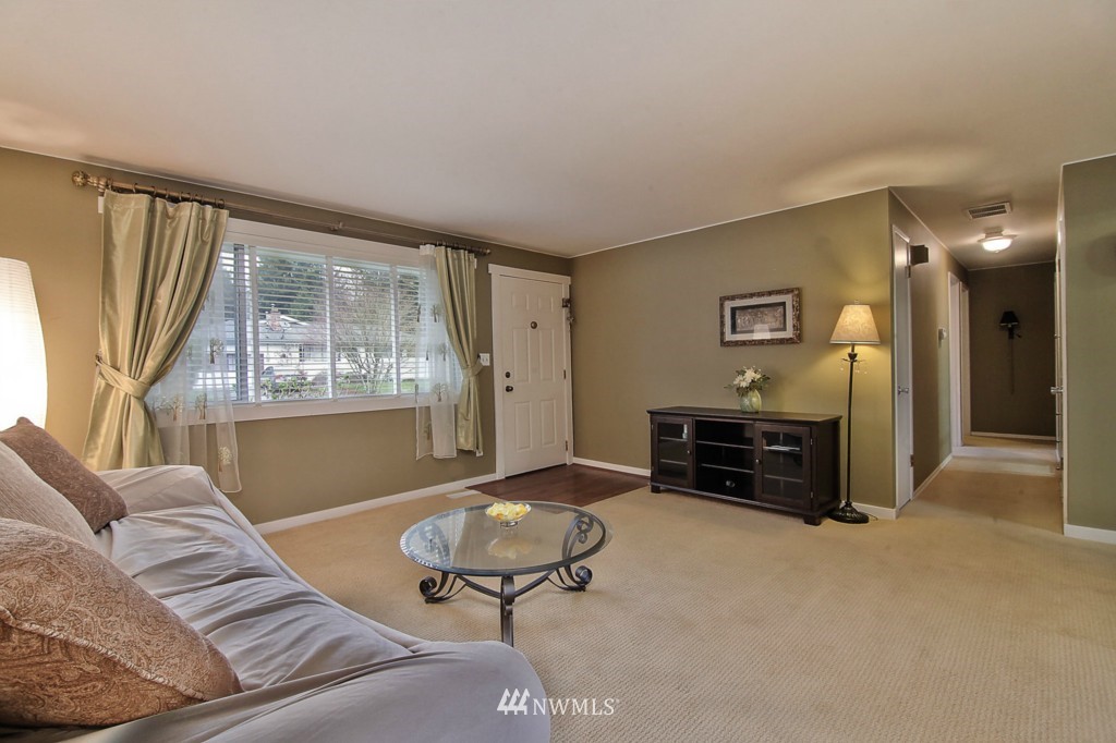 24 234th Place Southwest Bothell, WA 98021 - Photo 2 of 19