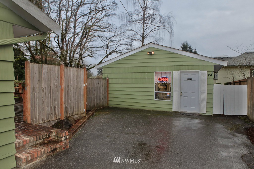 24 234th Place Southwest Bothell, WA 98021 - Photo 13 of 19