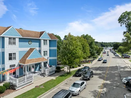 $99,500 | 123 Center Street, Unit 206, Lake Geneva, WI 53147