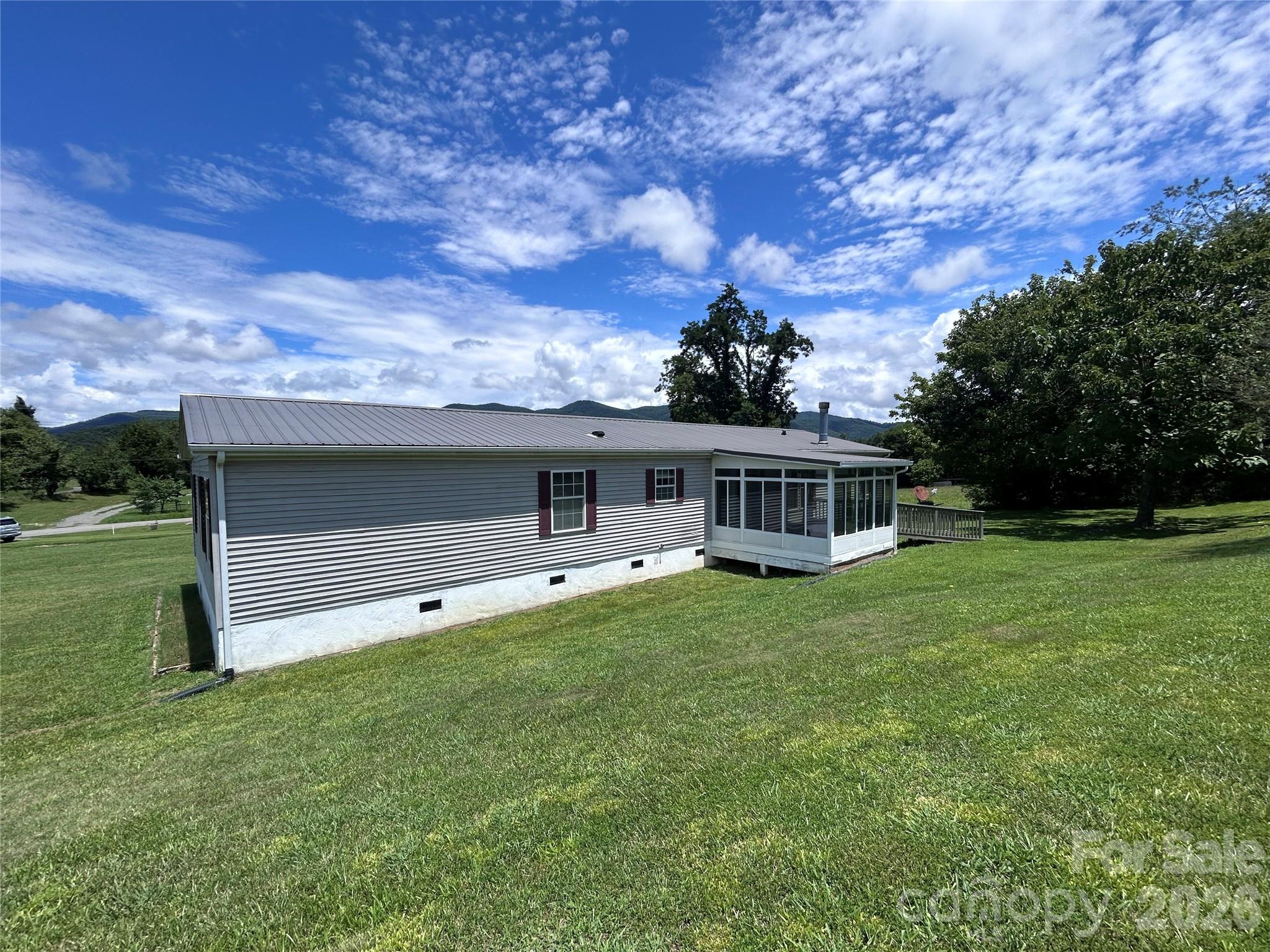 755 Fairview Loop Hot Springs, NC 28743 - Photo 6 of 48