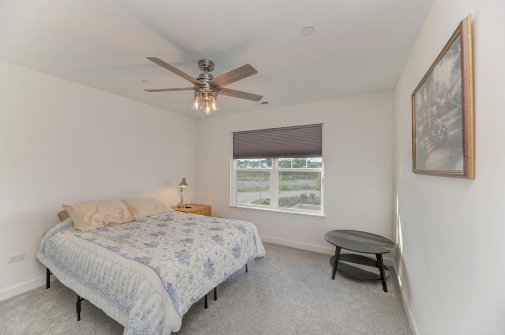 257 Masters Drive Addison, IL 60101 - Photo 8 of 29