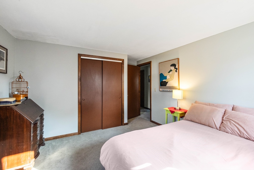 2 Little Street Easthampton, MA 01027 - Photo 17 of 27