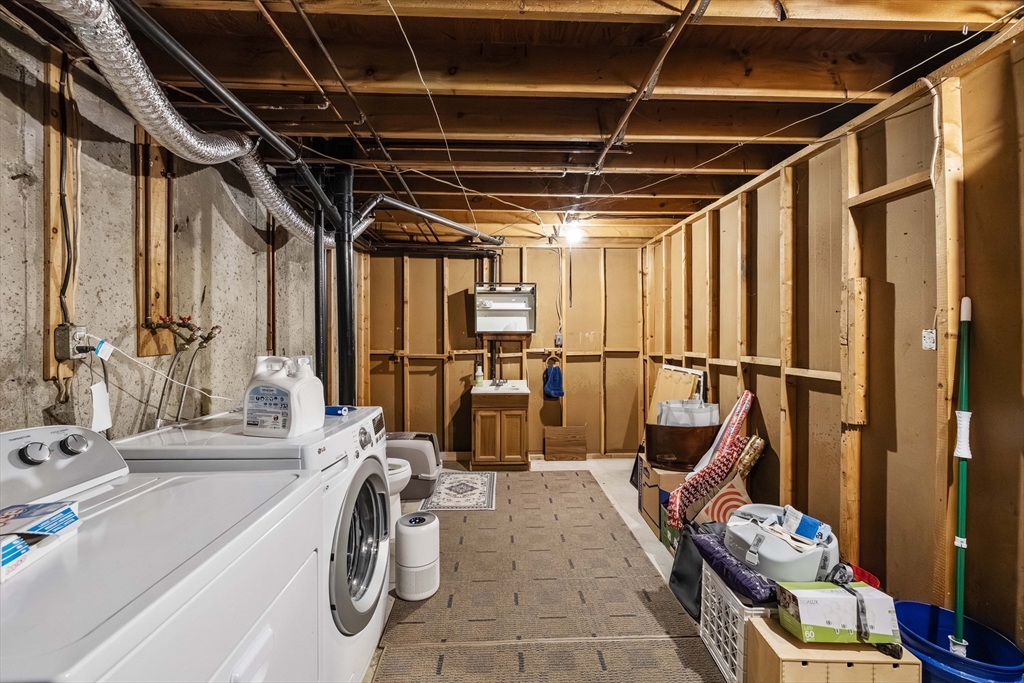 2 Little Street Easthampton, MA 01027 - Photo 24 of 27