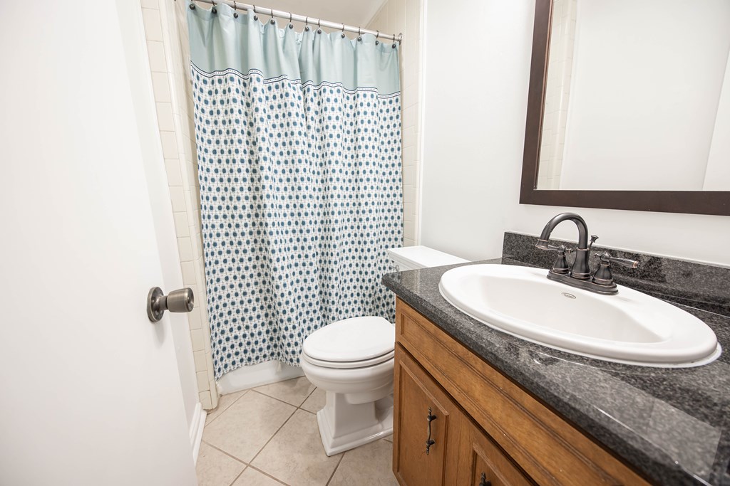 6129 Cape Cod Court Columbus, GA 31904 - Photo 27 of 39 Bathroom 4