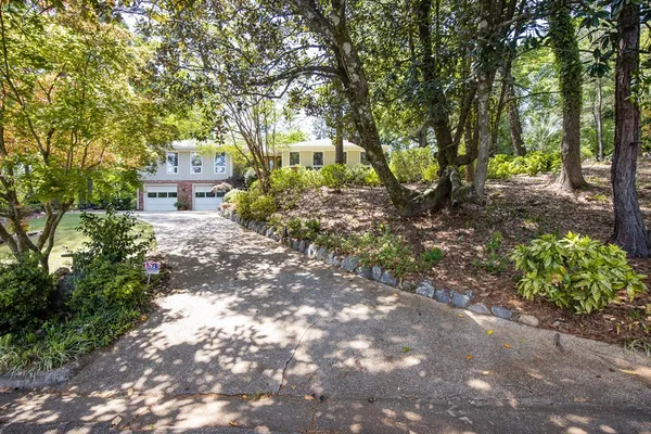 $450,000 | 6129 Cape Cod Court, Columbus, GA 31904