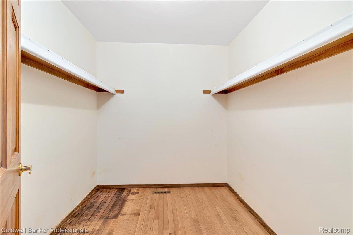 2133 North Branch Road North Branch, MI 48461 - Photo 23 of 33 Gallery Image 23