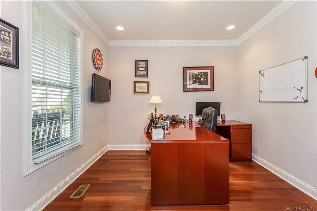 4305 Bright Road, Unit 193 Charlotte, NC 28214 - Photo 11 of 24 Gallery Image 11