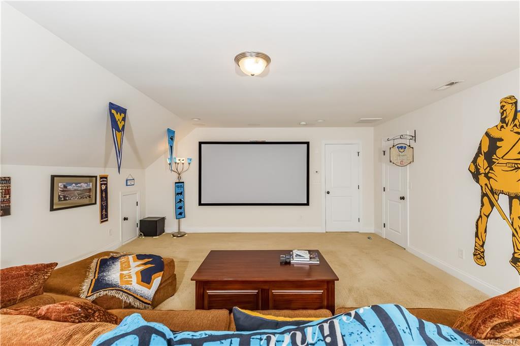 4305 Bright Road, Unit 193 Charlotte, NC 28214 - Photo 16 of 24 Gallery Image 16