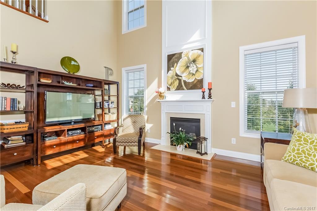 4305 Bright Road, Unit 193 Charlotte, NC 28214 - Photo 3 of 24 Gallery Image 3