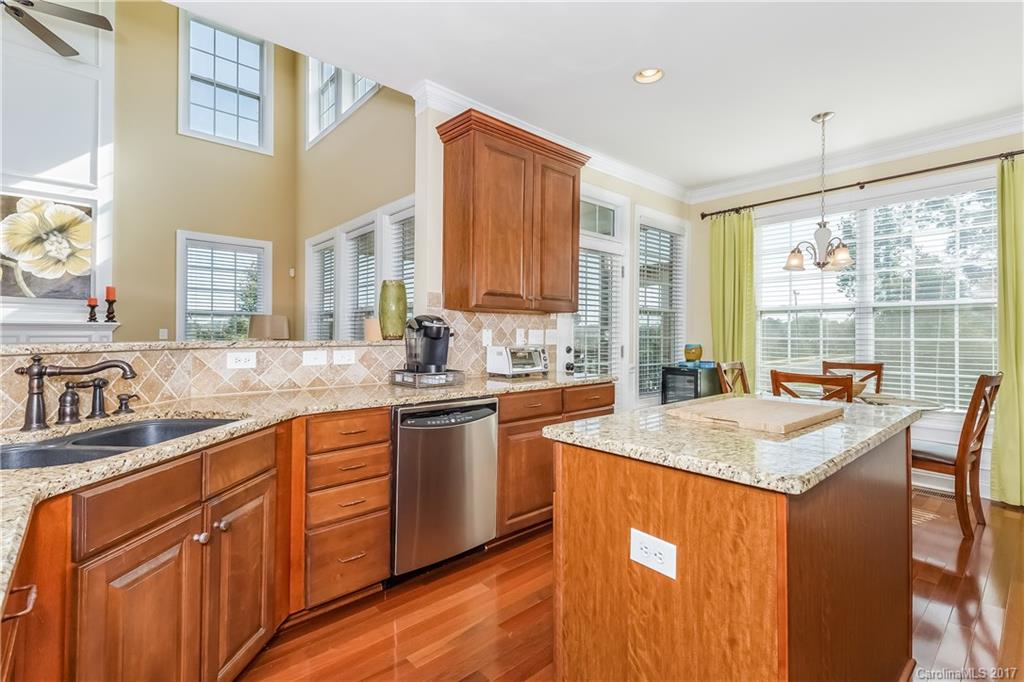 4305 Bright Road, Unit 193 Charlotte, NC 28214 - Photo 5 of 24 Gallery Image 5