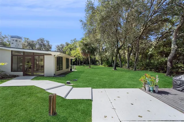 $825,000 | 298 Lake Markham Road, Sanford, FL 32771